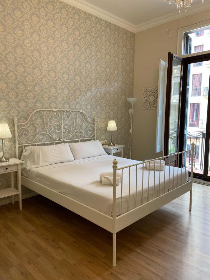 Lumine Luxury Suites By Gaiarooms Barcelona Exteriör bild