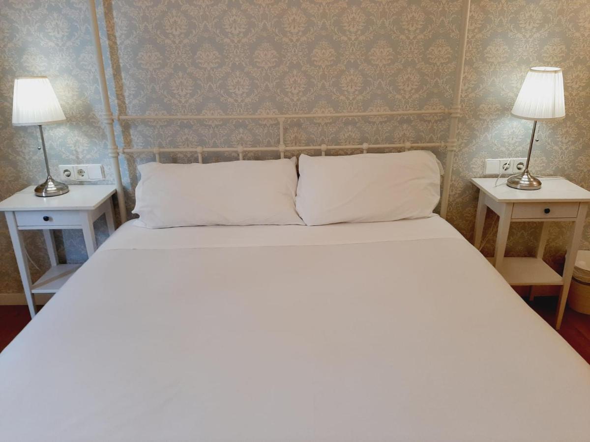 Lumine Luxury Suites By Gaiarooms Barcelona Exteriör bild