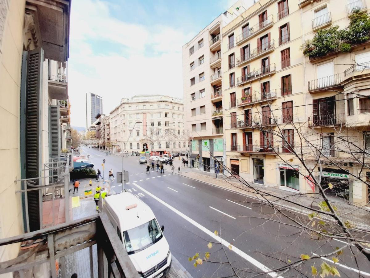 Lumine Luxury Suites By Gaiarooms Barcelona Exteriör bild
