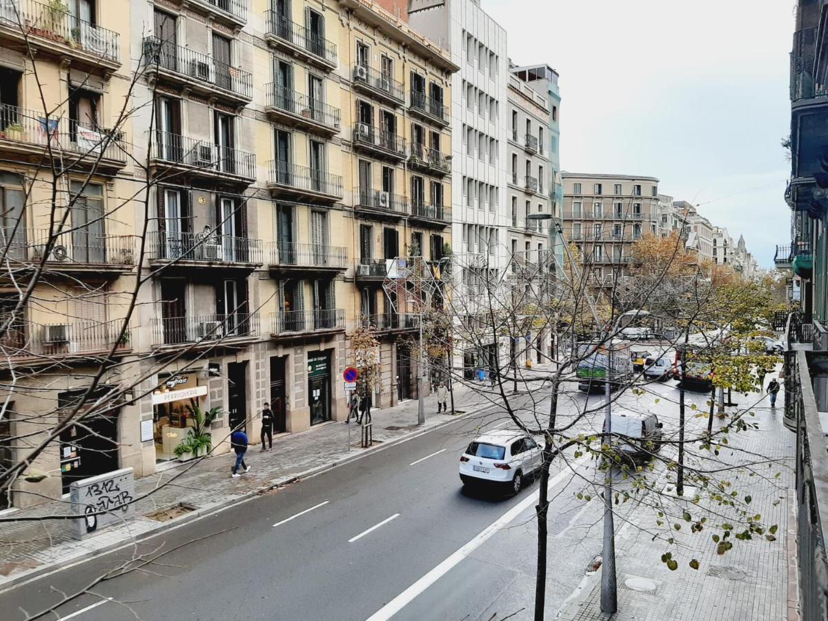Lumine Luxury Suites By Gaiarooms Barcelona Exteriör bild