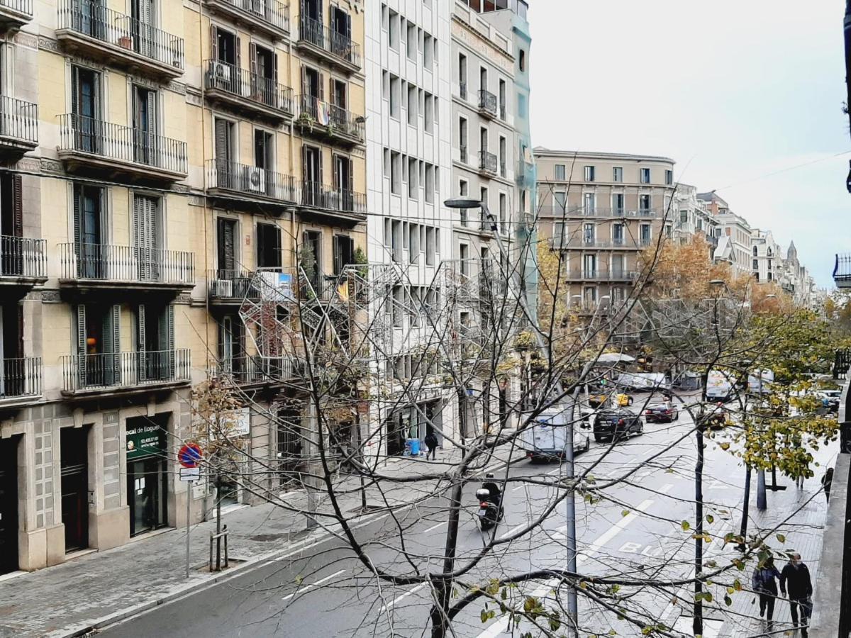 Lumine Luxury Suites By Gaiarooms Barcelona Exteriör bild